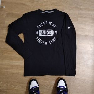 Nike Long Sleeve T-shirt